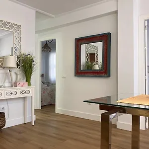 Apartamento Calle Teodosio, Sevilla
