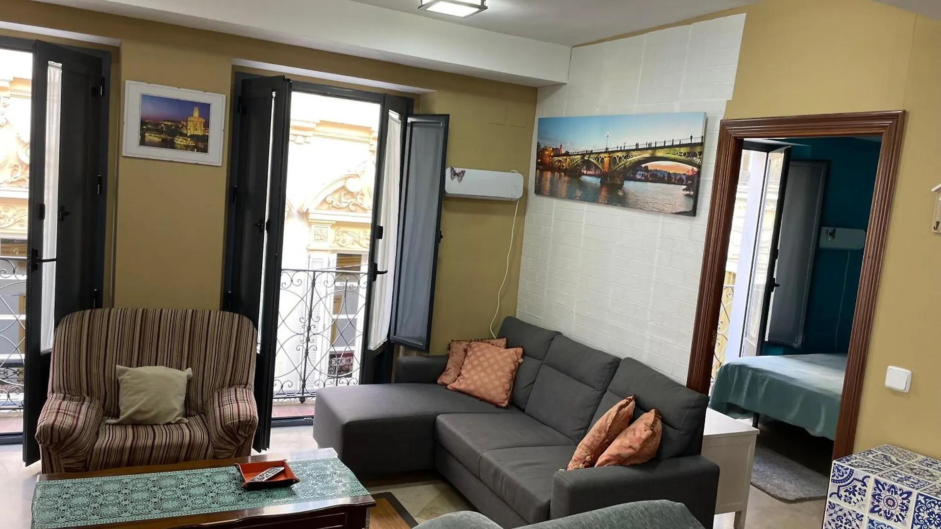 Duplex Sagasta Apartamentos-Sagasta Seville Spain